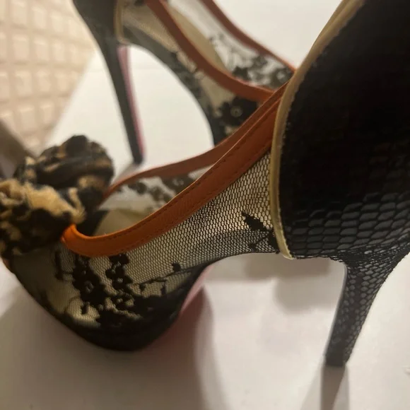 $1695 CHRISTIAN LOUBOUTIN SNAKESKIN/ LACE / LEOPARD PONY HAIR HEELS SZ 37 - Picture 5 of 14